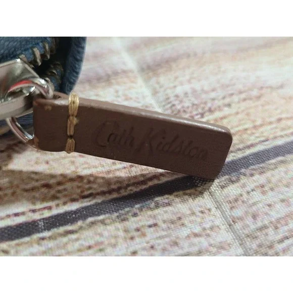 Kath Kidston London Zip Around Wallet Floral Cherry Blossom Oilcloth Cotton PVC - Picture 6 of 6